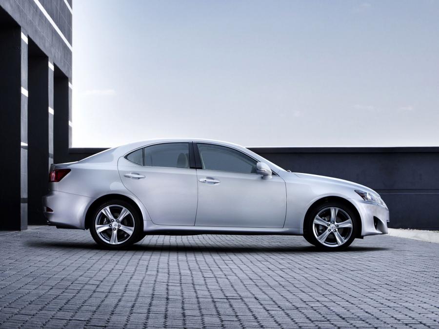  Lexus IS350 2011 года  (ZA) (фото 11 из 13)